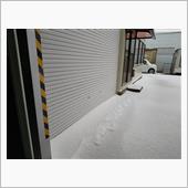 寒いから閉める
