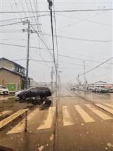 雪で見えないです、信号