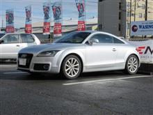 まぁ..色々ありますね　AUDI 8J TT　お漏らし＋エンジンオイル＋エレメント交換