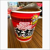 ランチ　カップヌードル