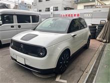 某N社長さんの車引取に付合う、もう市販してたんですね