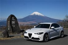 500psオーバーをMTで操れるスポーツセダン