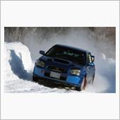 雪が似合う車と言ったら何を連 ...
