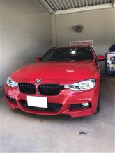BMWも労ってあげなきゃと思い、久々の洗車です。