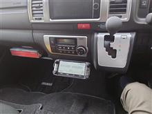 ハイエース　ＩＤ－５１００取付　１