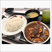 本日のお昼ごはん、連続カレー ...