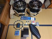 装着待ちの部品が～(￣▽￣;)
