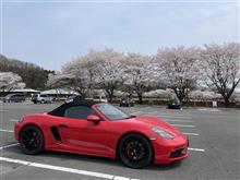 街乗りもこなすスポーツカー