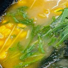 社食でみそコーンラーメン