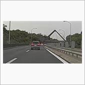 高速道路で落下物に遭遇