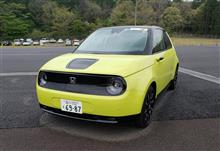 初BEV試乗　HONDA e