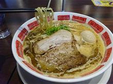 チャーシューと黒マー油の味噌ラーメン 