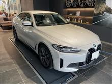 BMW i4試乗