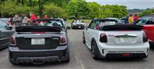 MINIコンバチーの知人誘って、プジョー神奈川のオフ会へ