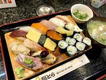 本日のお昼ごはん