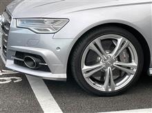 Audi S6とかなんとかいうクルマ