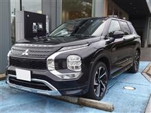 三菱自動車アウトランダーPHEVを見てきました！