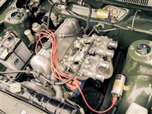 DATSUN 510 ボディー塗装からエンジンルーム DATSUN 510 ボディー塗装からエンジンルーム