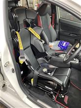 ＶＡＢ ６点式シートベルト取付け！