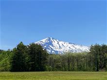 ある晴れた日の鳥海山とアリア試乗