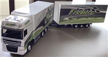 レアな1/43エリゴールのDAF XF105パネルバンとトレーラー？です♪