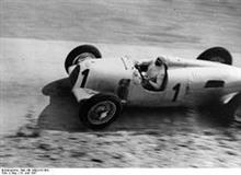 AUTO UNION やってますよぉ~ AUTO UNION やってますよぉ~
