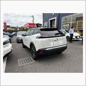 PEUGEOT 2008   ...