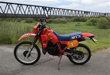 ３９年前のバイク　 ウインカー交換 ホンダＭＴＸ２００Ｒ