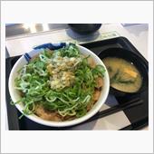 本日のお昼ごはん