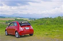 新婚旅行はオープンカーで北海道旅。