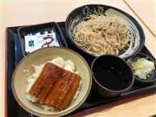 本日のお昼ごはん