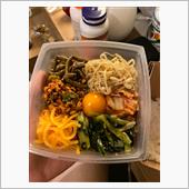 ホテルの部屋で晩ご飯