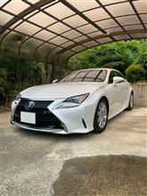 RC300Hベースグレードです