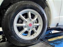 ホワイトボディにあえてシルバーをチョイスして大人っぽく仕上げました。永遠の定番ホイール“RS WATANABE エイトスポーク”で、こだわりのスタイルが完成です!!