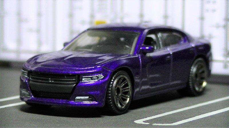 ダッジ チャージャー 1967 2002年発売品 ミニカー（ドイツレベル