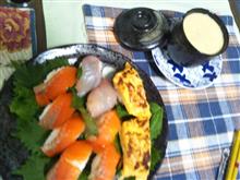 本日はお家で「にぎり寿司🍣」😋