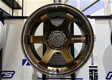新作も登場!! RAYSホイール展示イベントを8月26日（金曜日で大安）まで開催中です。ボルクレーシングTE37がいろいろ揃ってます。そして“21A”やグラムライツ、ホムラもごらんいただけますよ。 