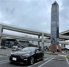雨のお庭で突然プチ 2022.08.28