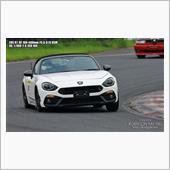 アバルト１２４スパイダー乗った