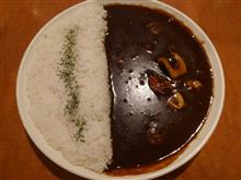 大野城でカレーディナー　カレーの二重丸