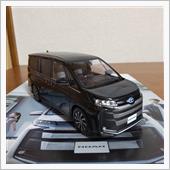 1/30 トヨタ 新型ノア  ...