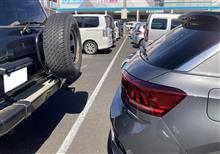 背面タイヤ車には注意