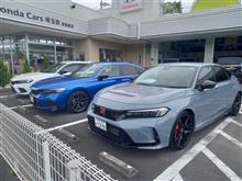 一般道では全く実力が出せないとんでもないクルマ