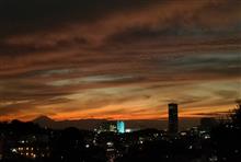 光量不足だとこんなもの…ビュースポットの夕焼け 光量不足だとこんなもの…ビュースポットの夕焼け