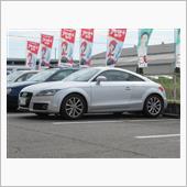 昨日の続き...AUDI 8 ...