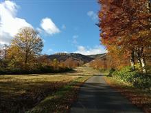 晩秋の苗場山から秋山郷へ。。。