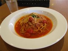 昼食はパスタ