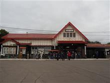 釧網本線 川湯温泉駅とノロッコ号