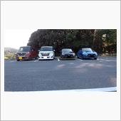スズキ車の中にダイハツ車（笑）