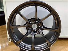 軽量･高剛性の鍛造1ピース、ボルクレーシングの新世代モデル“NE24”に、19インチサイズが追加されました。「履きたかったんだけど・・・」という方、要チェックです!!